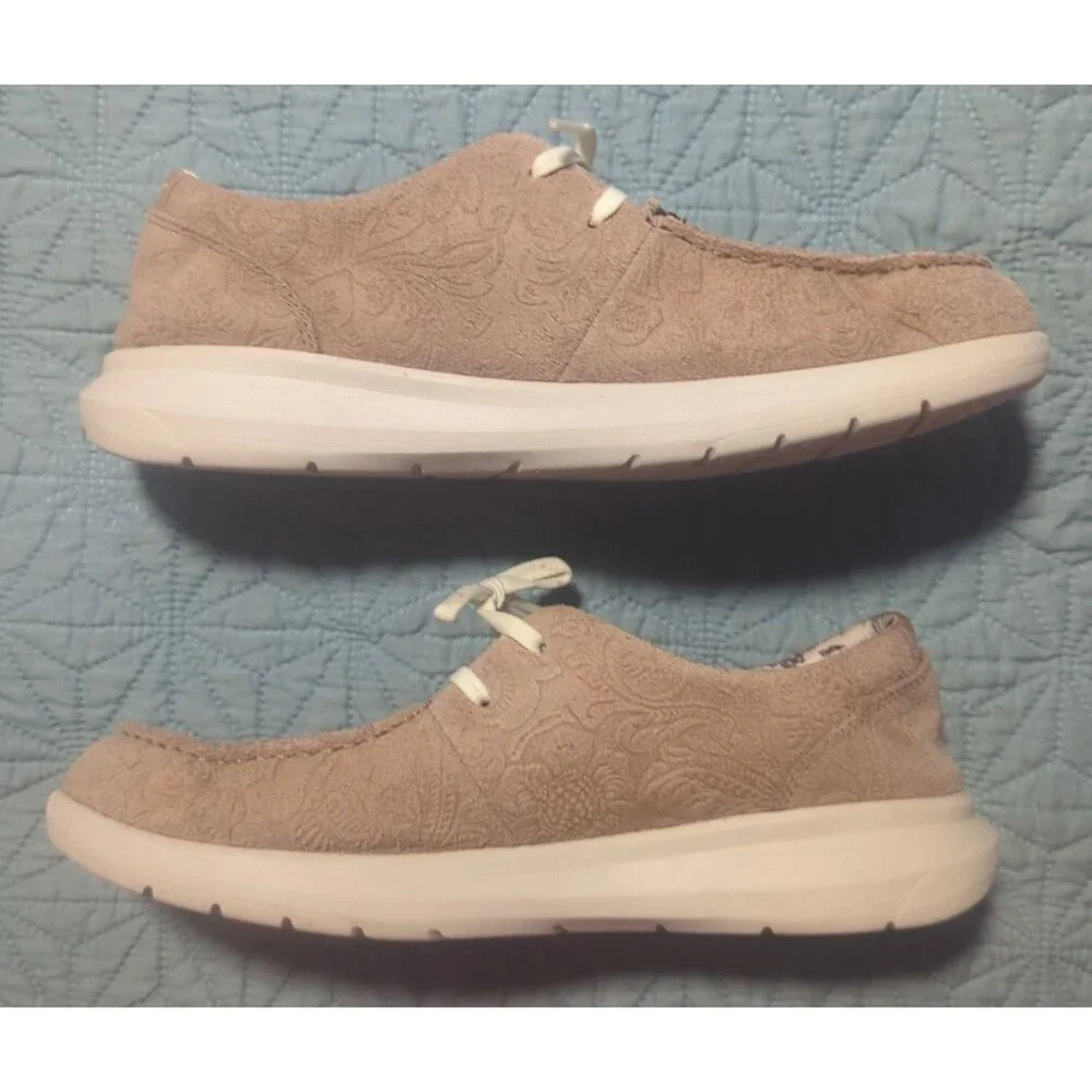 ARIAT HILO Floral Emboss Tan Suede Shoes Women's Sz 9B Lightweight Comfort